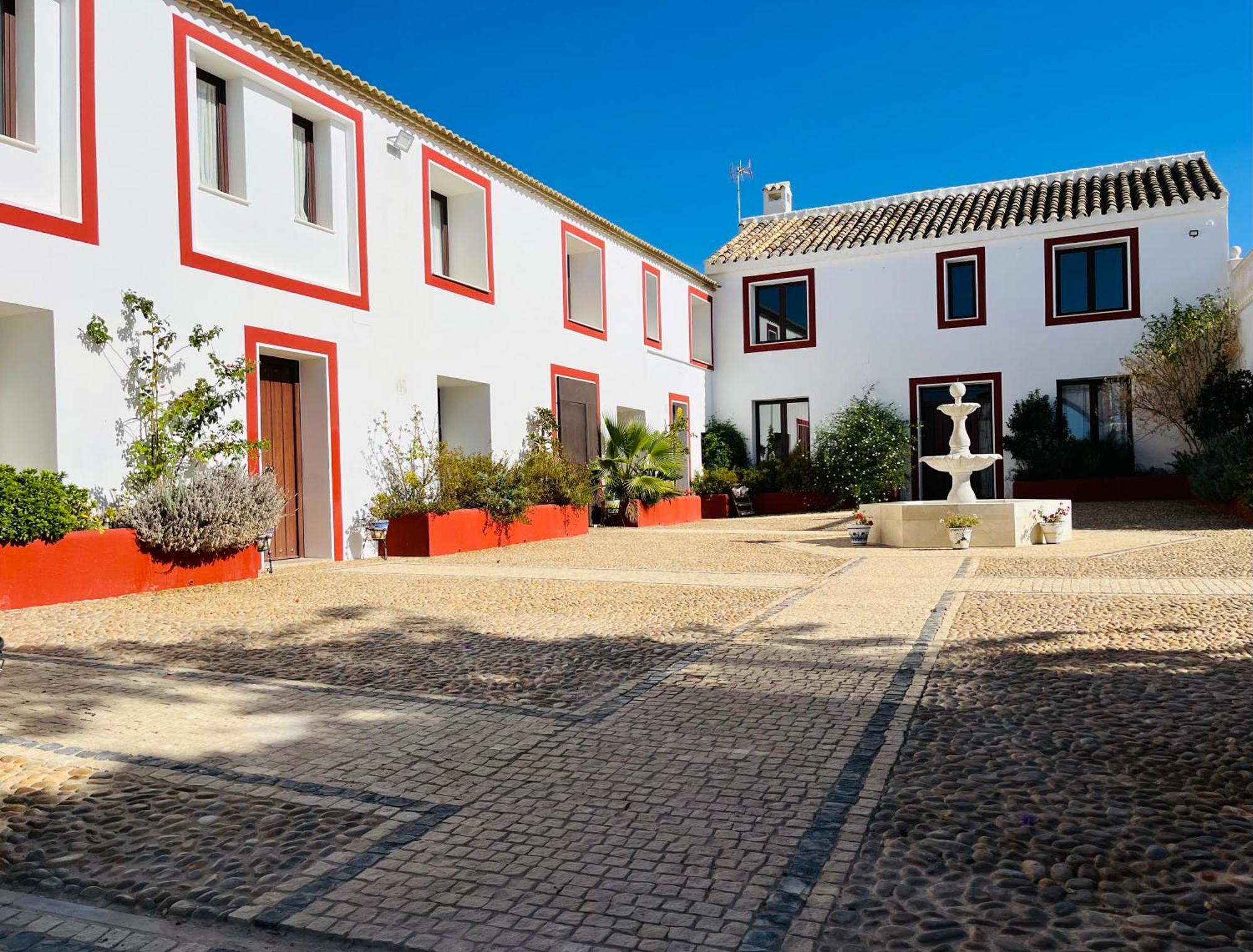 Cortijo Dominguez - Rural Experience Villa Lucena Exterior photo