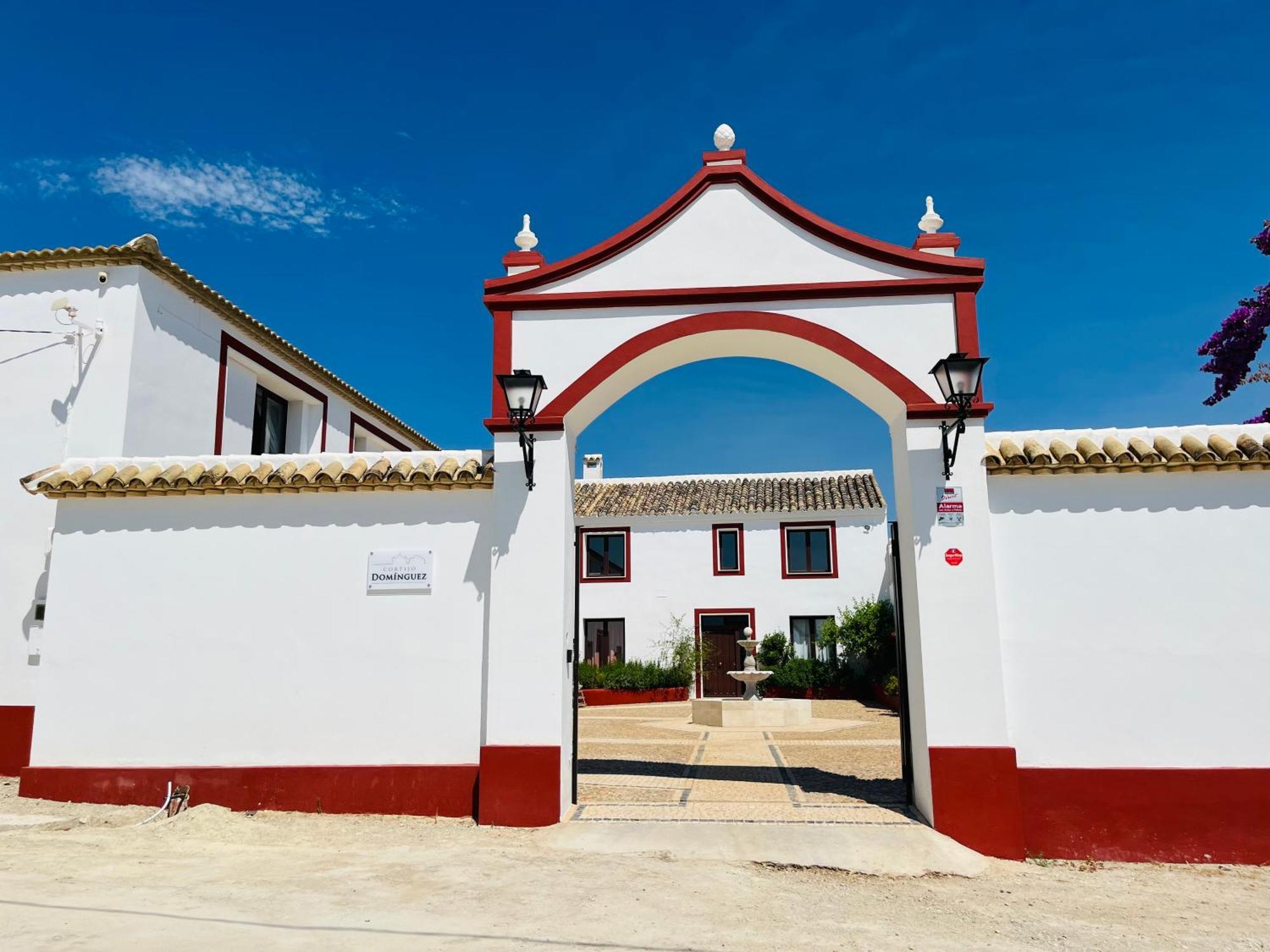 Cortijo Dominguez - Rural Experience Villa Lucena Exterior photo