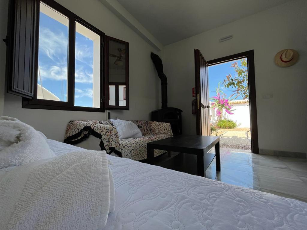 Cortijo Dominguez - Rural Experience Villa Lucena Exterior photo